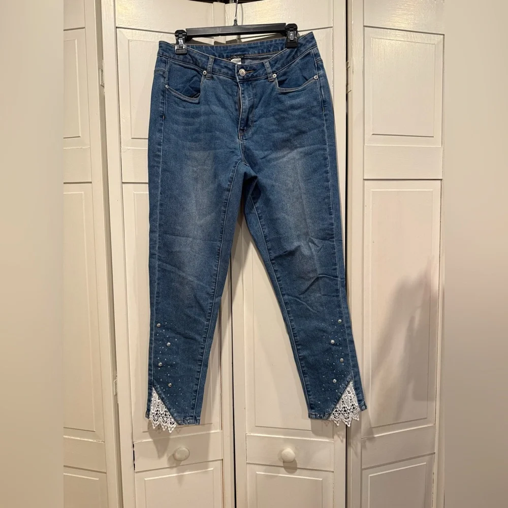 Venus embellished jeans‎ size 10 EUC
